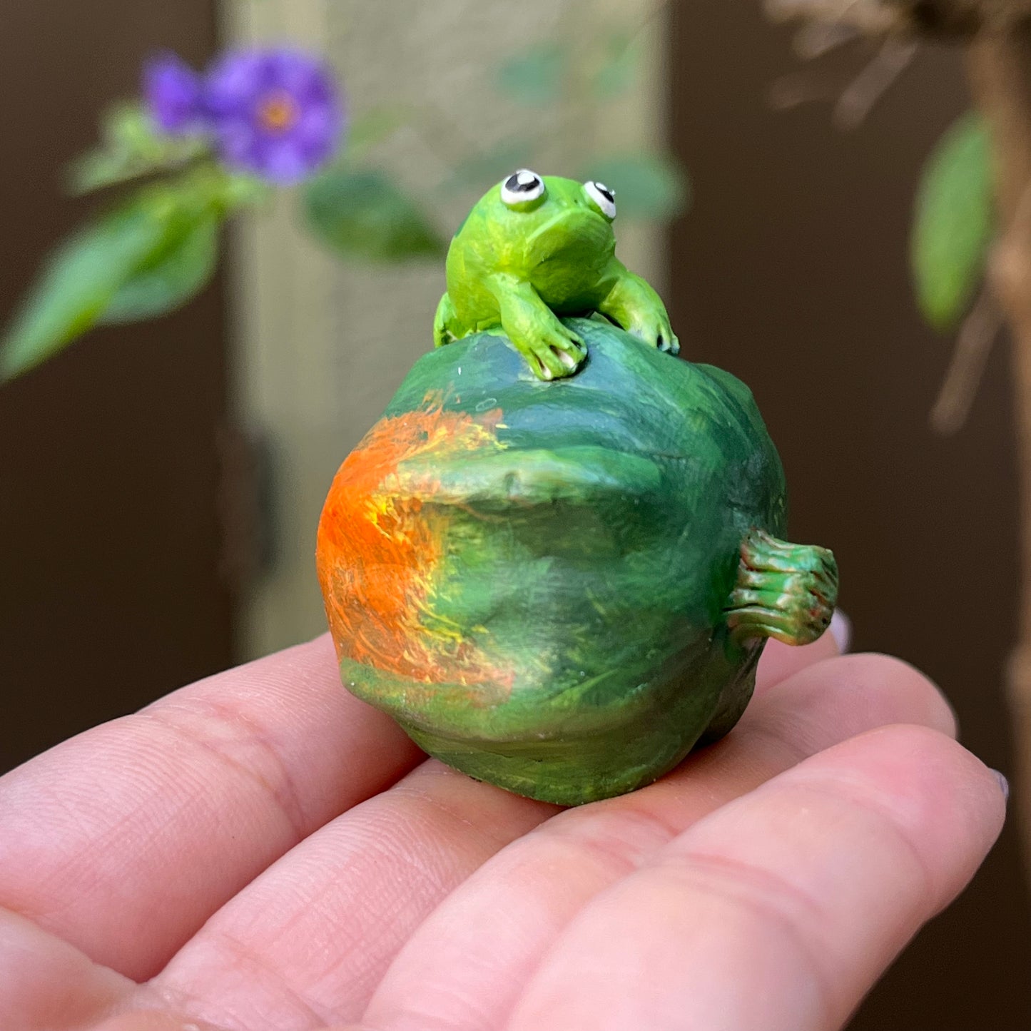 Handmade fall frogs on squash figurines