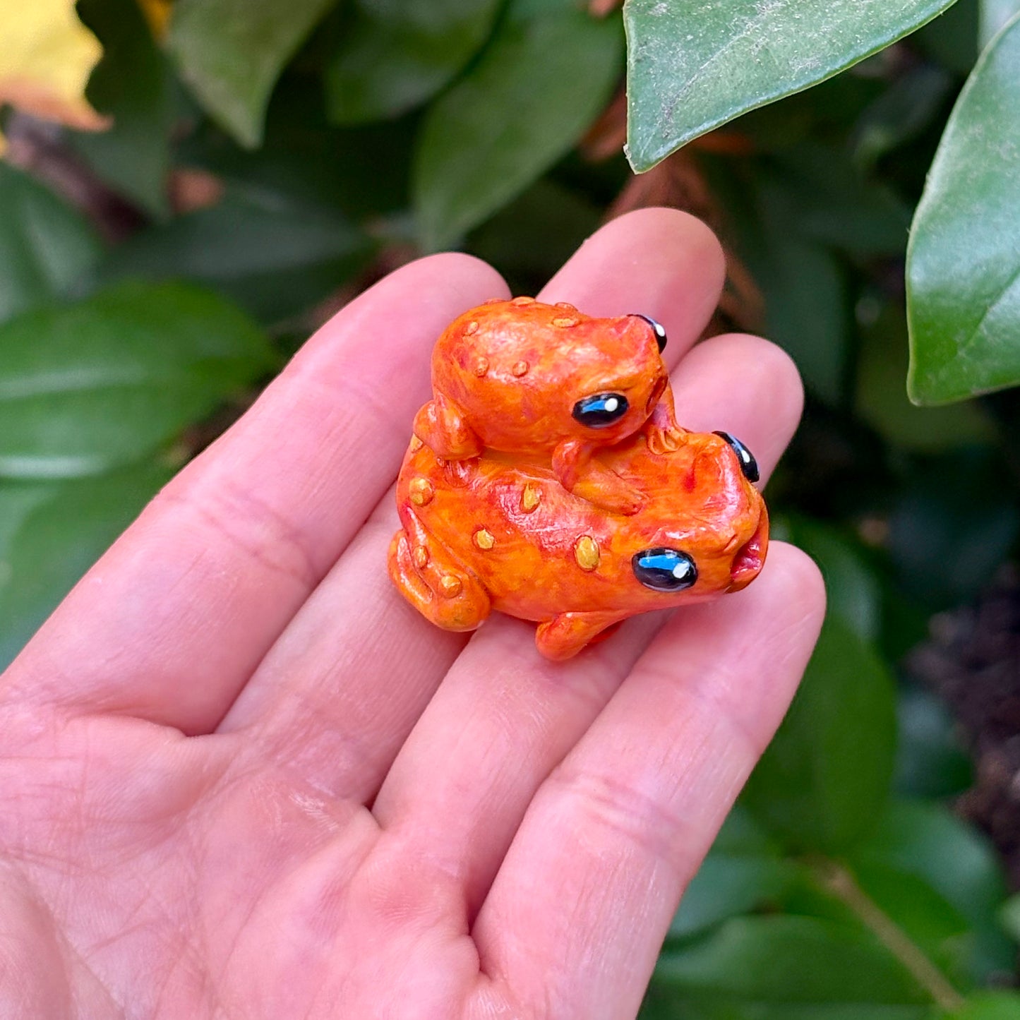 Handmade stacking screaming pumpkin toad figurine