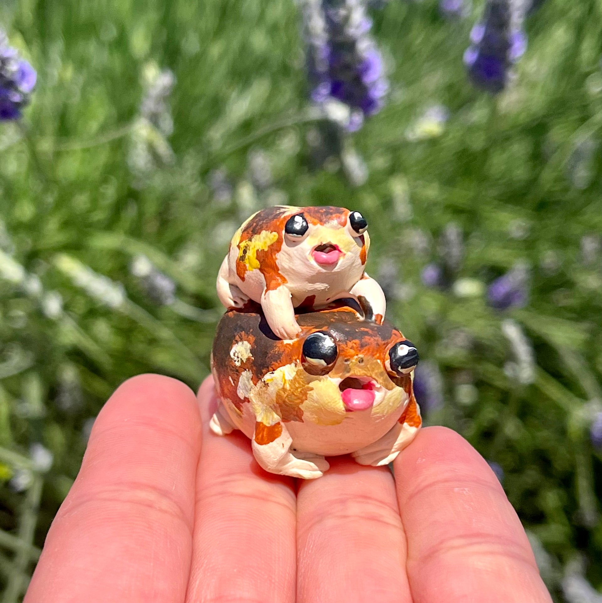 Handmade Polymer Clay Mini Colorful Pacman Frog Friend Figurine (Serie –  Tibby Bean