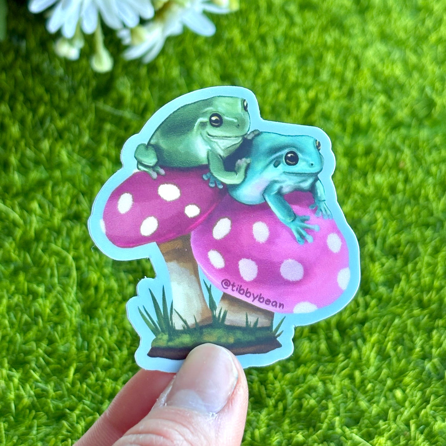 White's tree frog duo on mushroom sticker